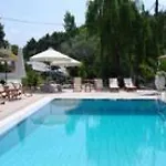 Miltos Hotel 3*